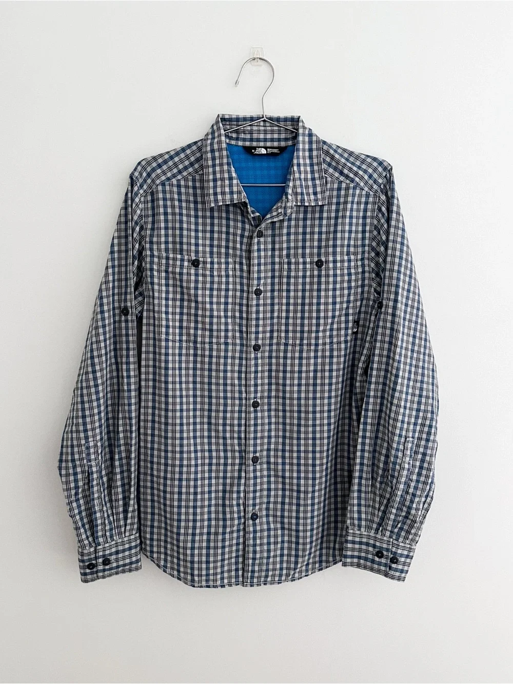 The North Face Plaid Shirt Button Down Gray Blue Plaid Outdoor Men's Size S